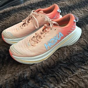 Hoka One US9